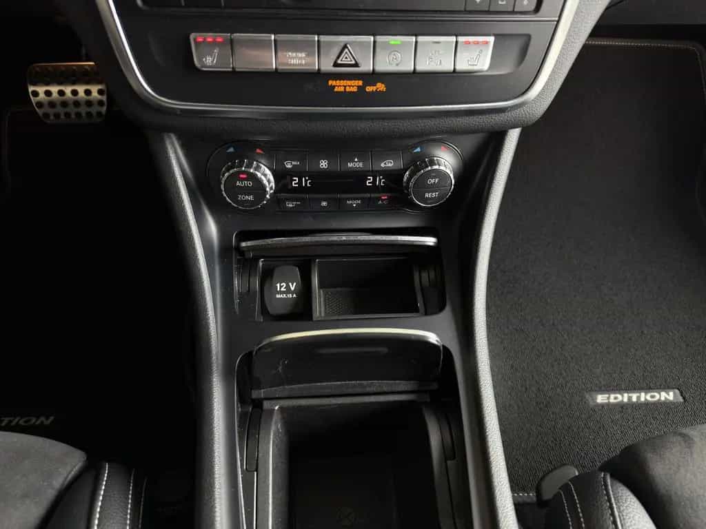 Mercedes-Benz GLA 200 AMG Line LED*360KAMERA*PANORAMA*NAVI*2HD 02/2018-photo-11