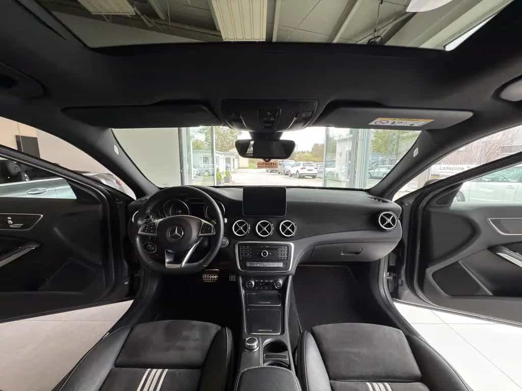 Mercedes-Benz GLA 200 AMG Line LED*360KAMERA*PANORAMA*NAVI*2HD 02/2018-photo-7