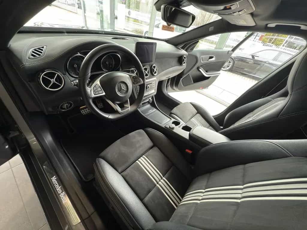 Mercedes-Benz GLA 200 AMG Line LED*360KAMERA*PANORAMA*NAVI*2HD 02/2018-photo-8