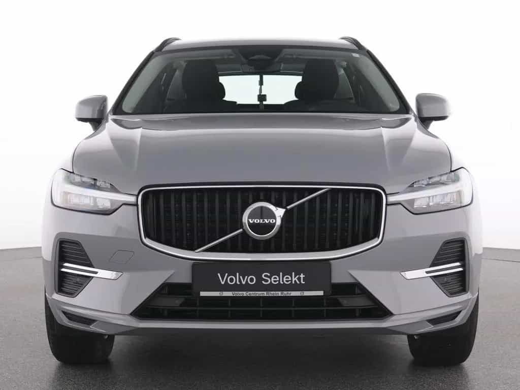 Volvo XC60 B4 CORE AHK+WINTERPAK+KAMERA+NAVI+LM18 04/2024-photo-13