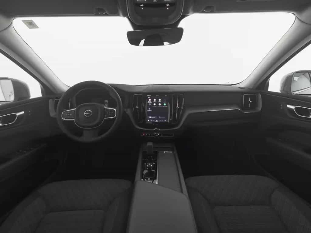 Volvo XC60 B4 CORE AHK+WINTERPAK+KAMERA+NAVI+LM18 04/2024-photo-2