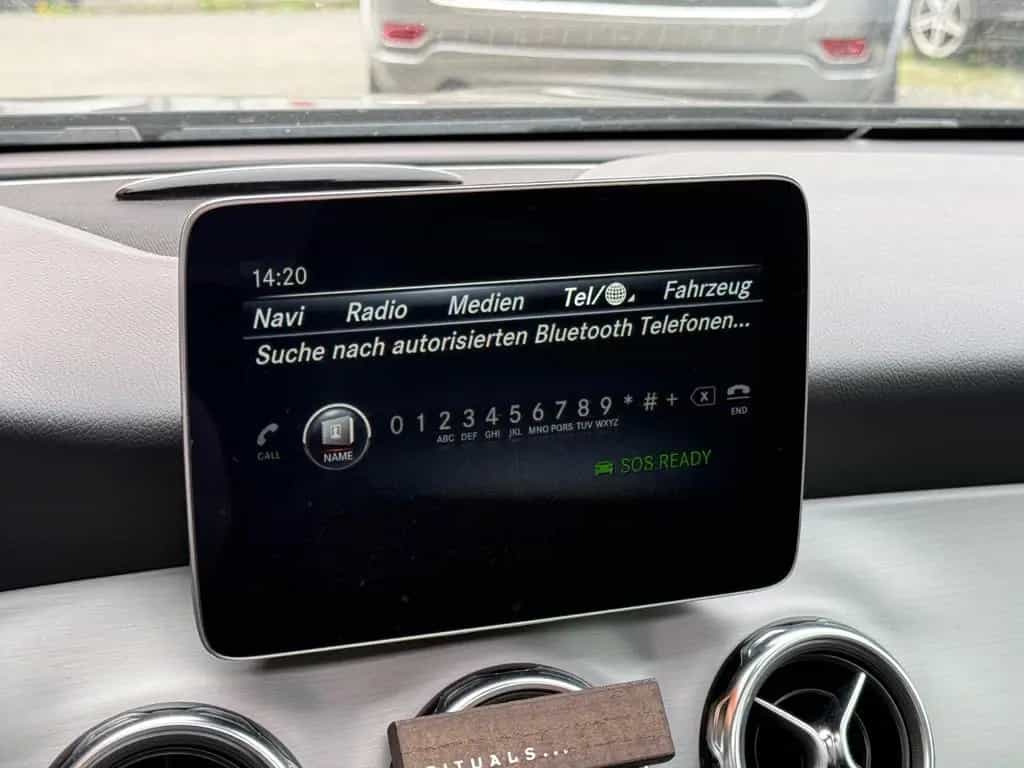 Mercedes-Benz GLA 200 AMG Line=Automatik-Schiebedach-SHZ= 11/2019-photo-24
