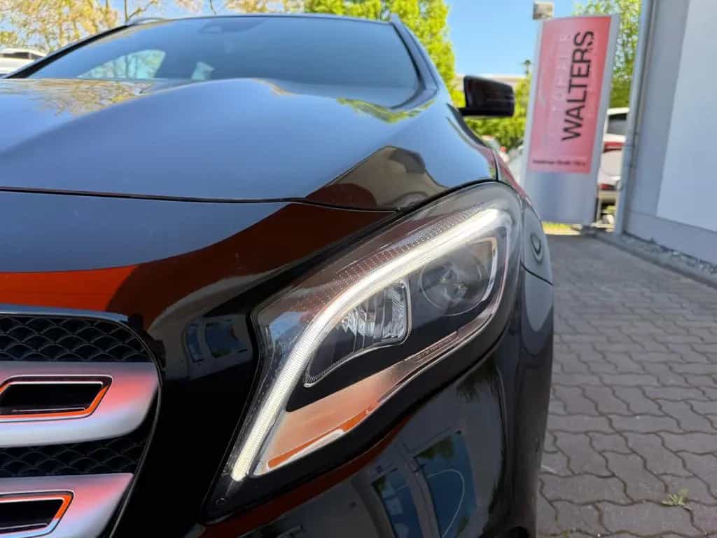 Mercedes-Benz GLA 200 AMG Line=Automatik-Schiebedach-SHZ= 11/2019-photo-6