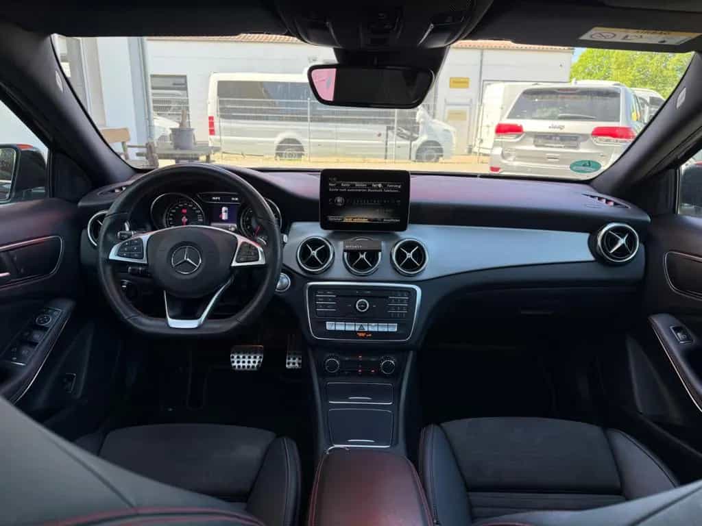 Mercedes-Benz GLA 200 AMG Line=Automatik-Schiebedach-SHZ= 11/2019-photo-8