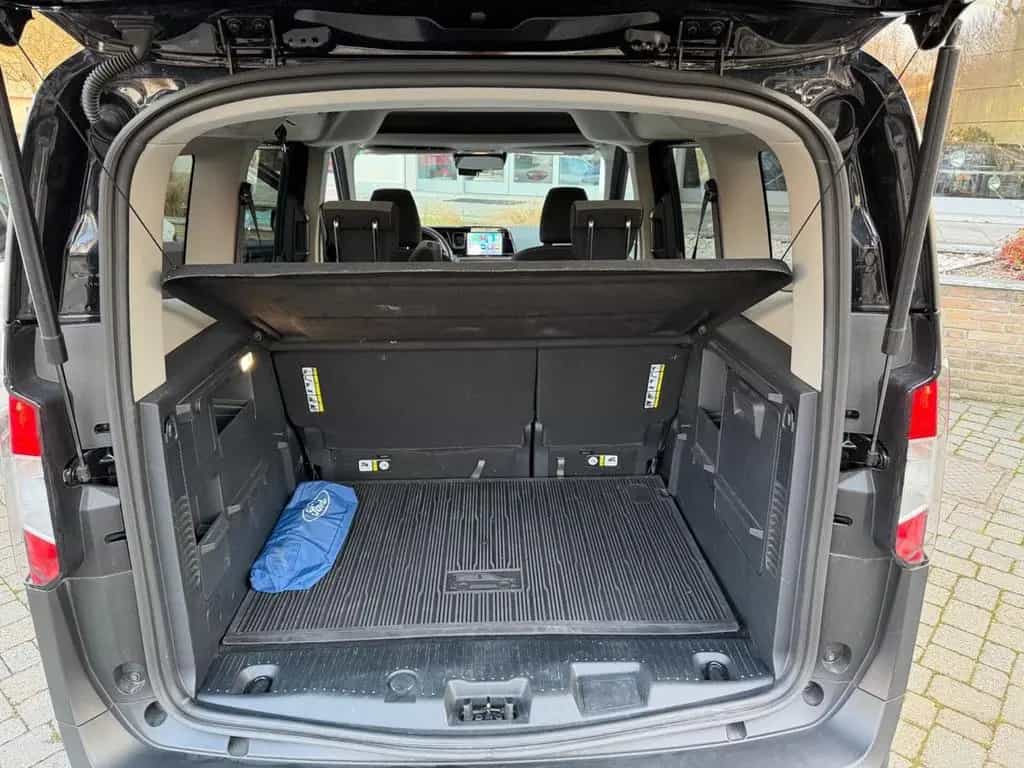 Other Other Ford Tourneo Courier 1.0 EcoBoost Powershift Act 08/2024-photo-10