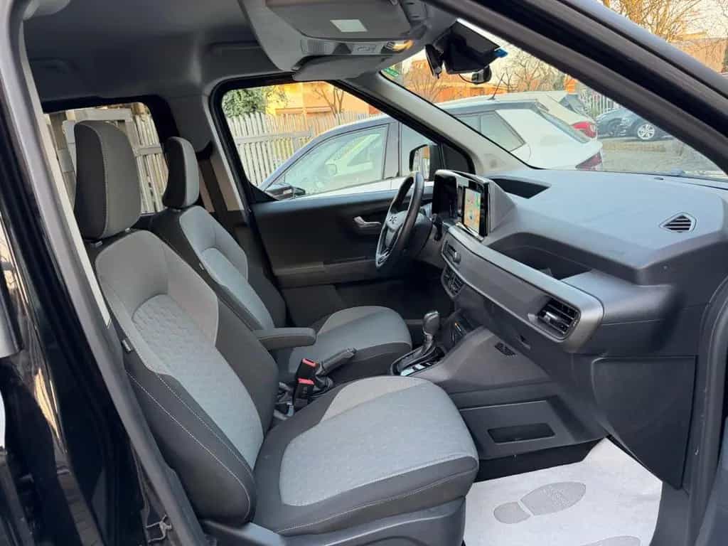 Other Other Ford Tourneo Courier 1.0 EcoBoost Powershift Act 08/2024-photo-8
