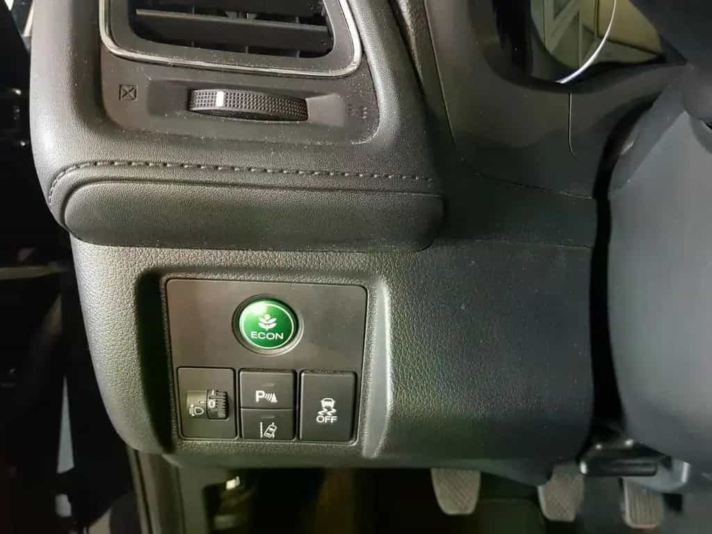 Honda HR-V 5tg. ELEG. 8-fach-Alu Navi PDC hi+vo Climat 09/2019-photo-5
