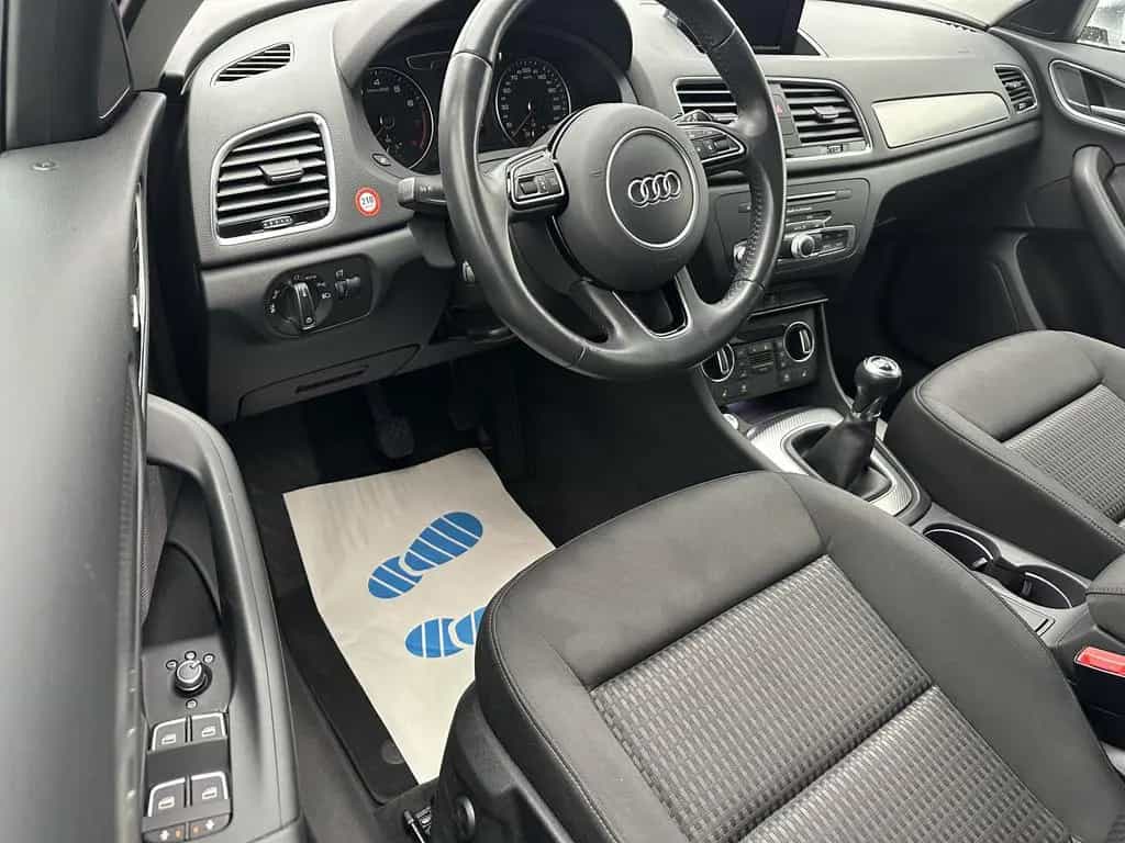 Audi Q3 design "NAVI-MULTI-SITZH-ALU-8 FACH" 08/2018-photo-12