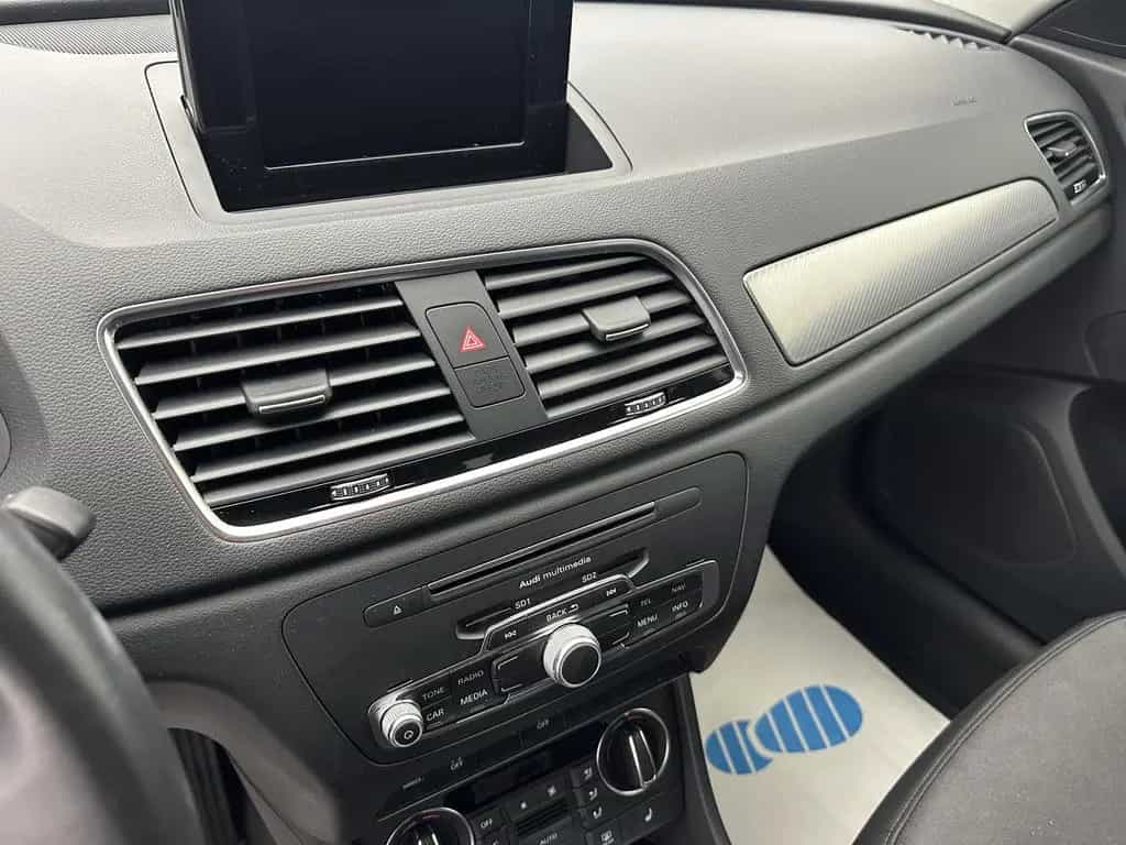 Audi Q3 design "NAVI-MULTI-SITZH-ALU-8 FACH" 08/2018-photo-14