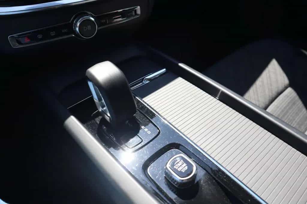 Volvo V60 B4 D Core|NAVIGATION|AHK|R-CAM|SHZG V+H| 07/2024-photo-23
