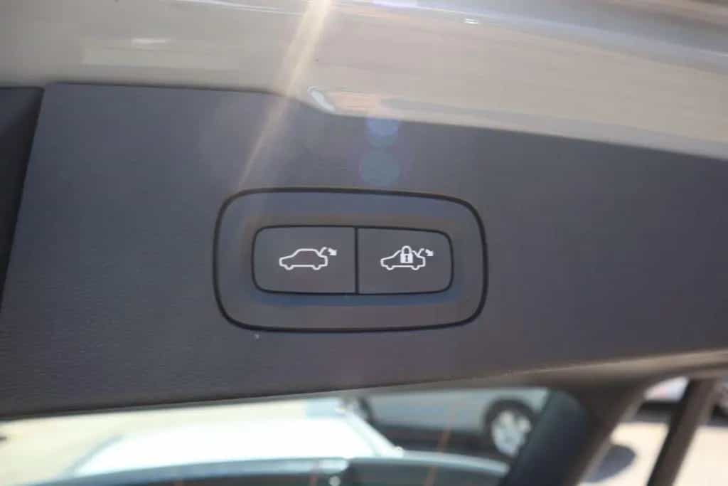 Volvo V60 B4 D Core|NAVIGATION|AHK|R-CAM|SHZG V+H| 07/2024-photo-25