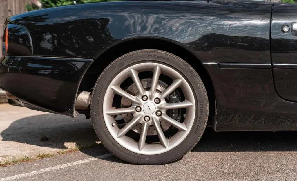 Aston Martin DB7 Vantage Volante 10/2000-photo-12