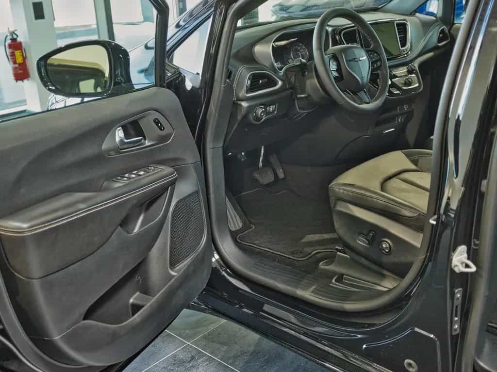 Chrysler Pacifica Select, 2026´er Modell 8-Sitzer null-photo-9