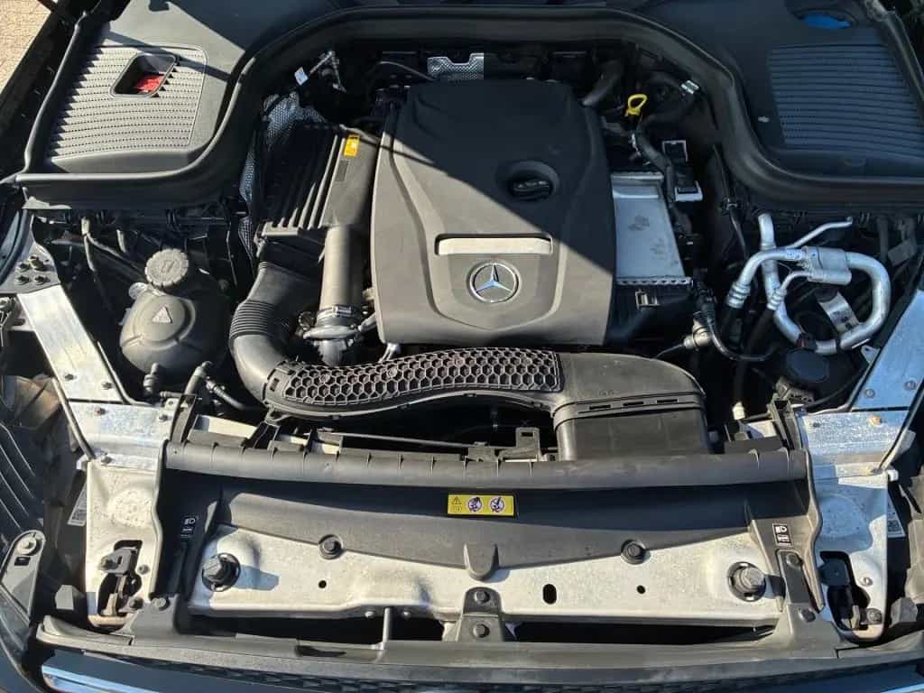 Mercedes-Benz GLC 250 4M Mbux AHK Night Leder Standh. Distr. 08/2017-photo-3