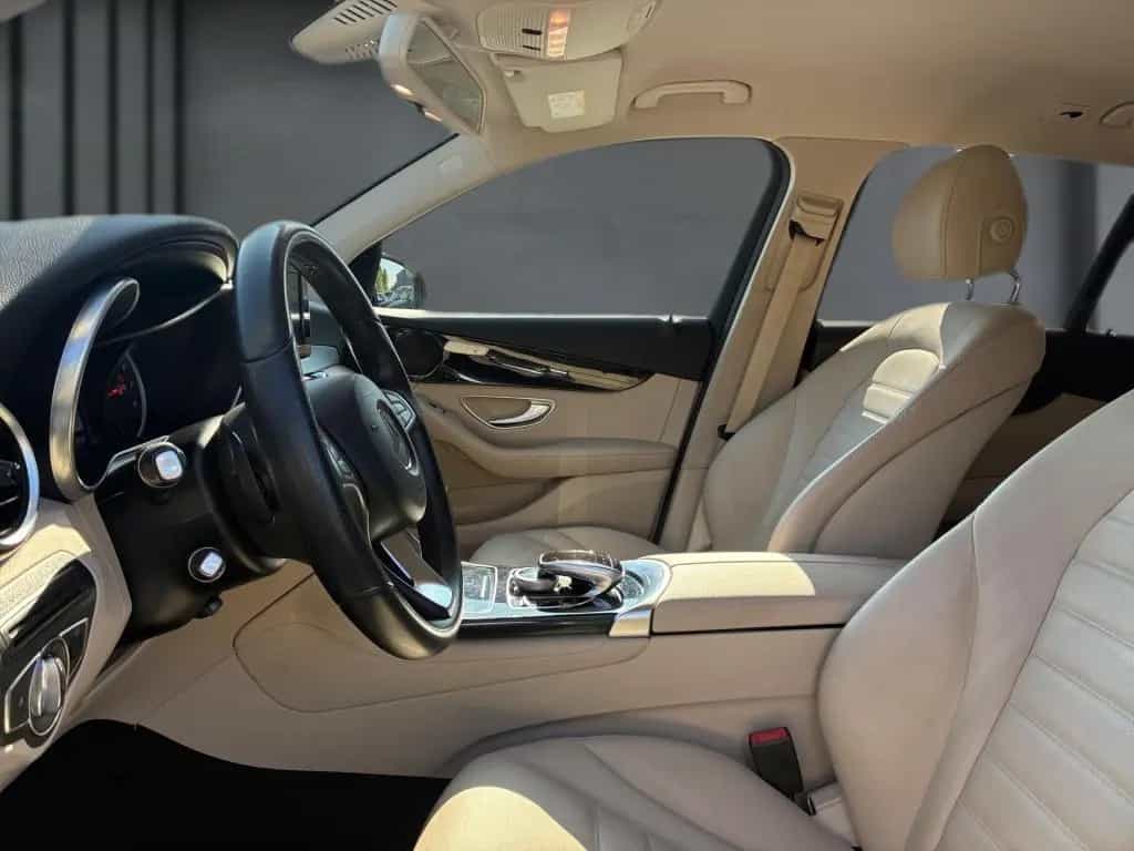 Mercedes-Benz GLC 250 4M Mbux AHK Night Leder Standh. Distr. 08/2017-photo-5