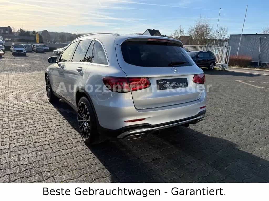 Mercedes-Benz GLC 200 4Matic*Pano*ILS*Navi*AMG Line*AHK*DAB 10/2019-photo-4