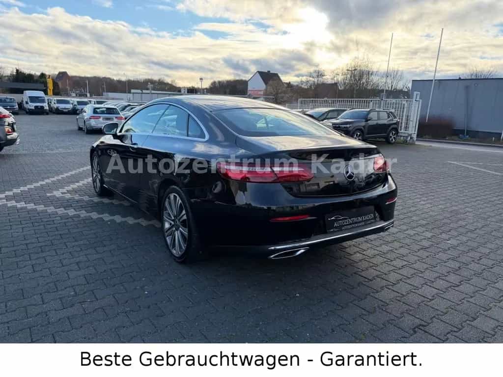 Mercedes-Benz E 200 E200 Coupe*Laser*Navi*Burmester*Ambiente*Vollled 04/2018-photo-4