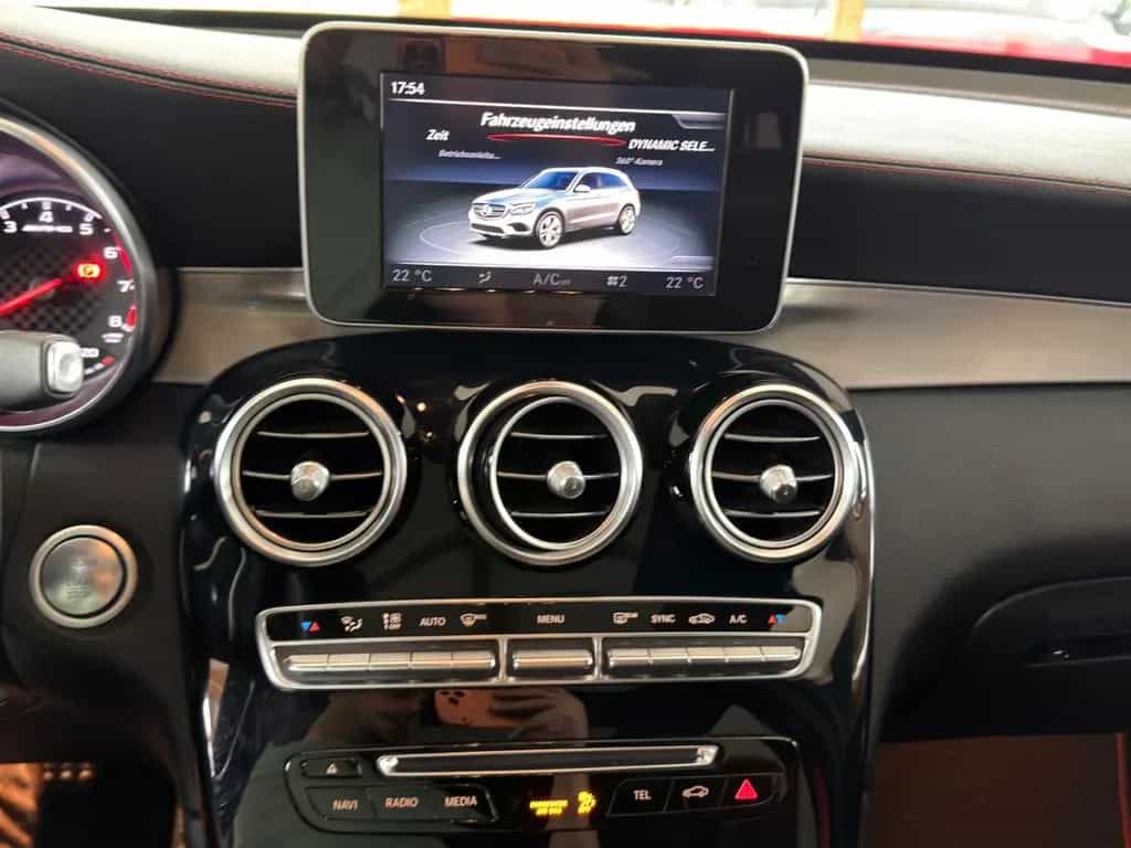 Mercedes-Benz GLC 43 AMG 4Matic |BURMESTER|PANO|LED|360°-CAM| 04/2017-photo-33