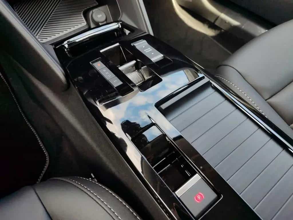 Citroën C4 MAX Automatik +Winter-P.+NAVI+ACC+ 08/2025-photo-21