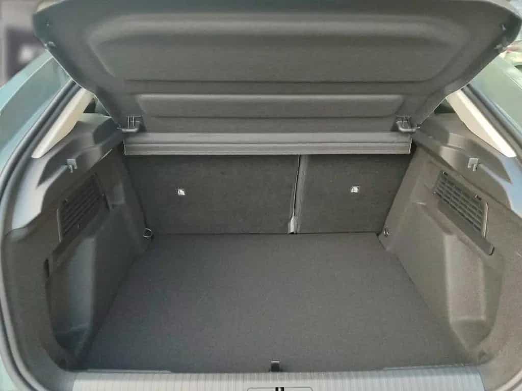 Citroën C4 Benziner 130 PLUS +Winter-Paket+ 10/2025-photo-9
