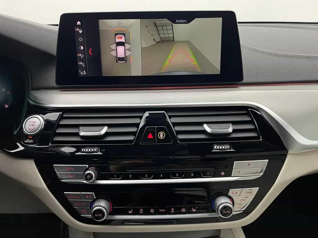 BMW 6 Series 640 i xDrive M Sport *STHZ*SOFT*HuD*360°*LED*ACC 09/2018-photo-23