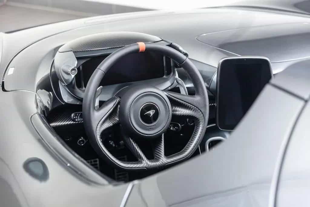 McLaren Elva No 15 of 149 Full options 04/2024-photo-11
