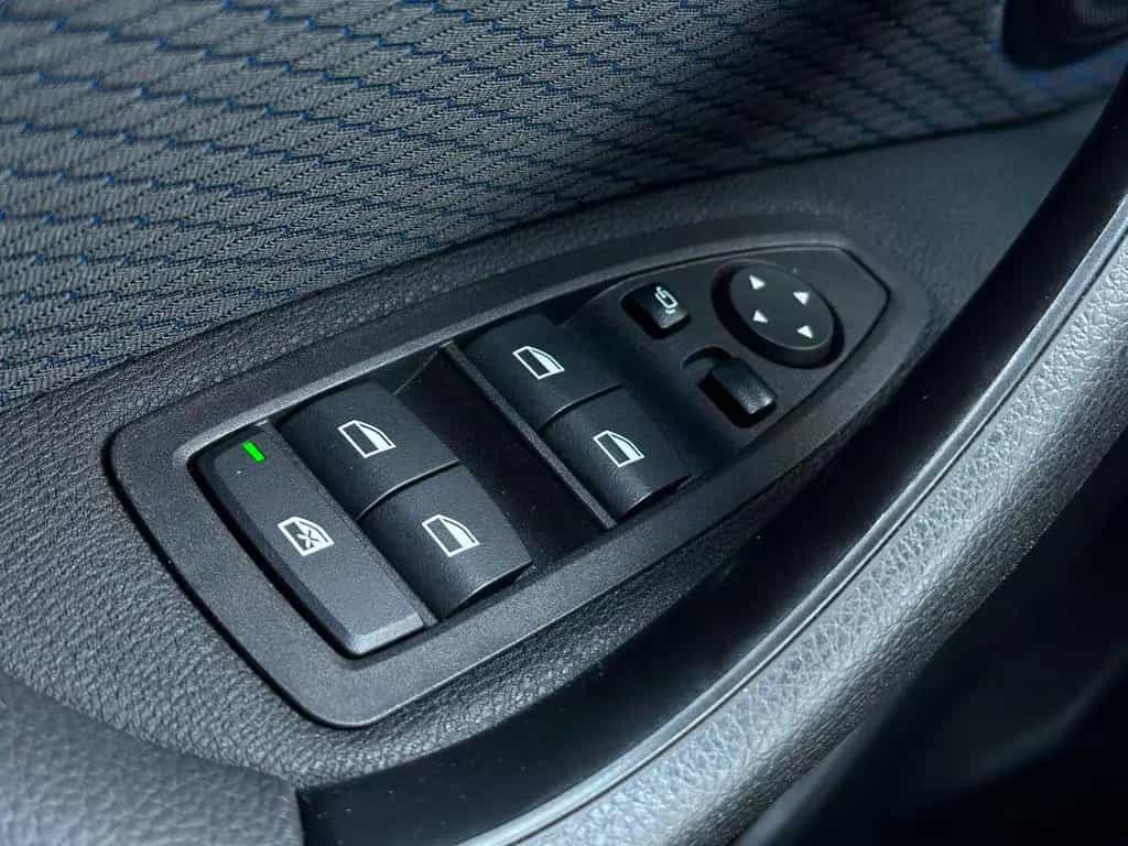 BMW X2 sDrive18d M SPORT LED#SHZ#NAV#AHK#TEMP#CAM#LH 03/2019-photo-31