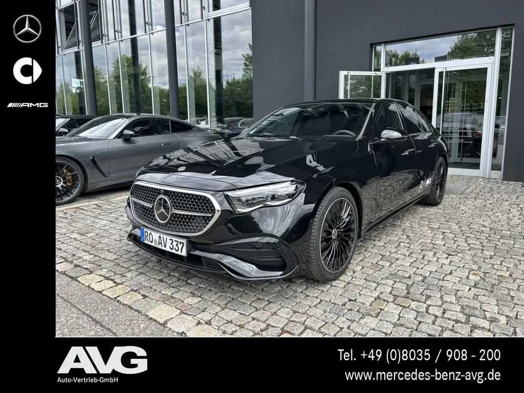 Mercedes-Benz E 220 d AMG Night Edition Burmester® Pano 360° 05/2026-photo-0