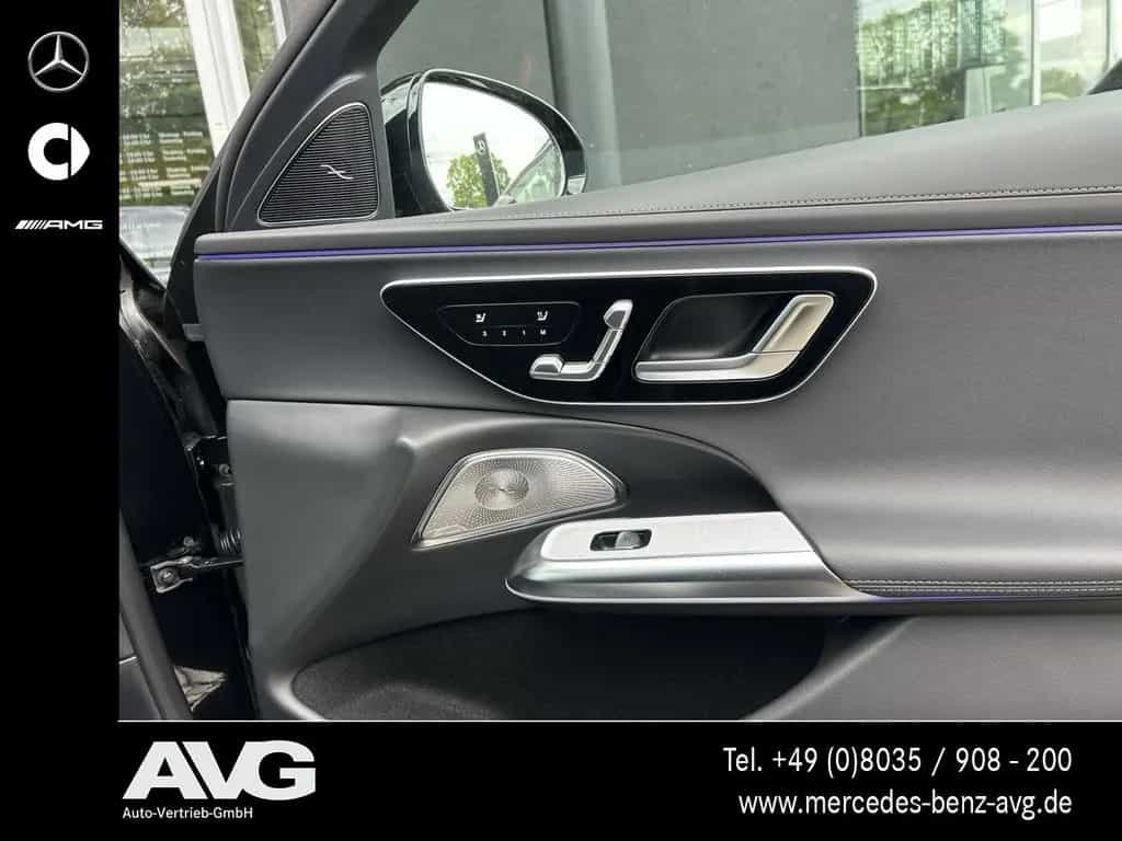 Mercedes-Benz E 220 d AMG Night Edition Burmester® Pano 360° 05/2026-photo-12