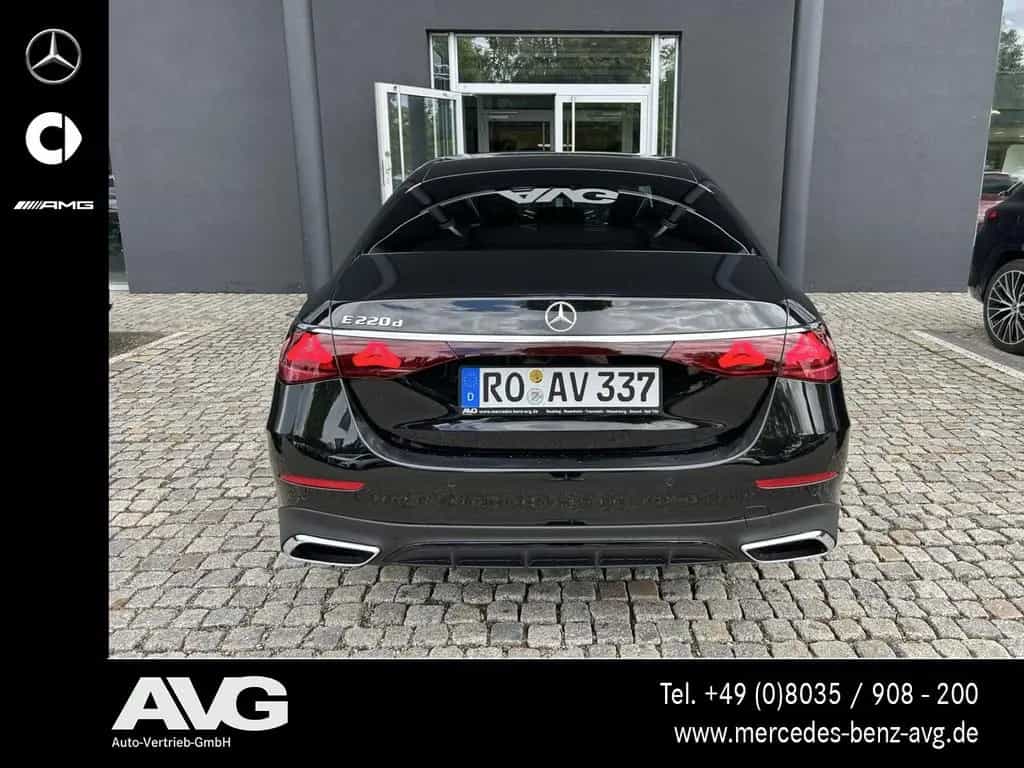 Mercedes-Benz E 220 d AMG Night Edition Burmester® Pano 360° 05/2026-photo-4