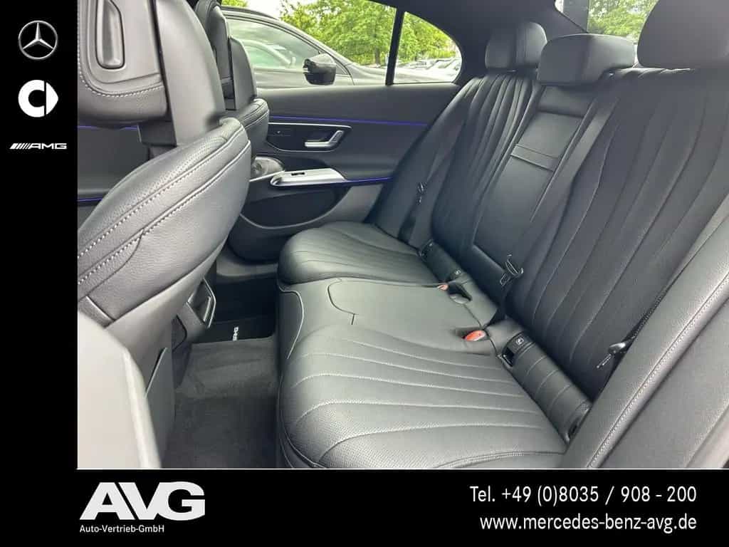 Mercedes-Benz E 220 d AMG Night Edition Burmester® Pano 360° 05/2026-photo-16