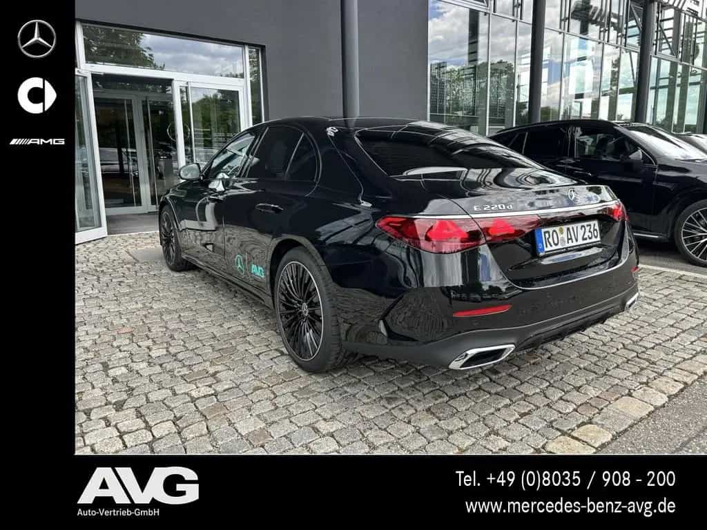Mercedes-Benz E 220 d AMG Night Edition Burmester® Pano 360° 05/2026-photo-5