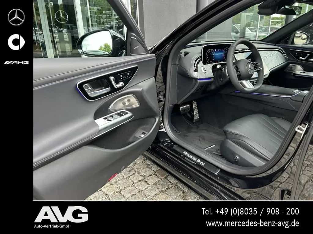 Mercedes-Benz E 220 d AMG Night Edition Burmester® Pano 360° 05/2026-photo-7