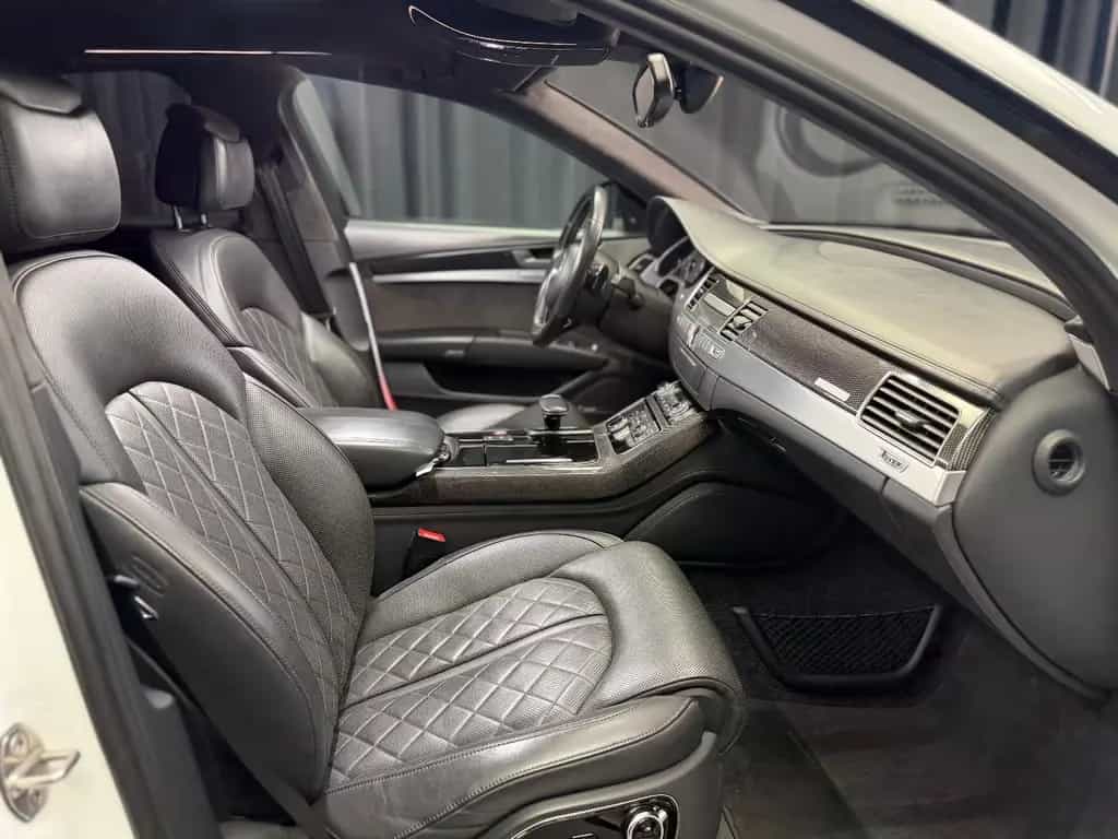Audi S8 4.0 TFSI quattro plus |KERAMIK|CARBON|MASSAGE 05/2017-photo-32