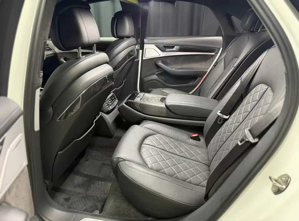 Audi S8 4.0 TFSI quattro plus |KERAMIK|CARBON|MASSAGE 05/2017-photo-38