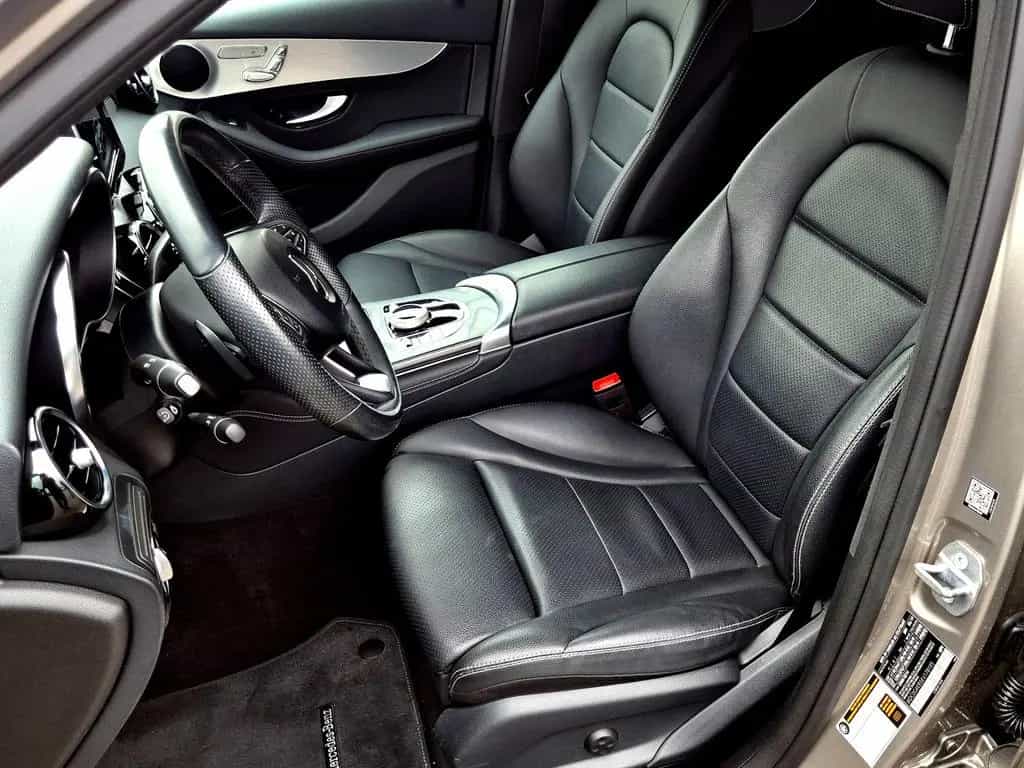 Mercedes-Benz GLC 300 4Matic/AMG/KAMERA/PDC/LED/CARPLAY/NAVI 07/2019-photo-13