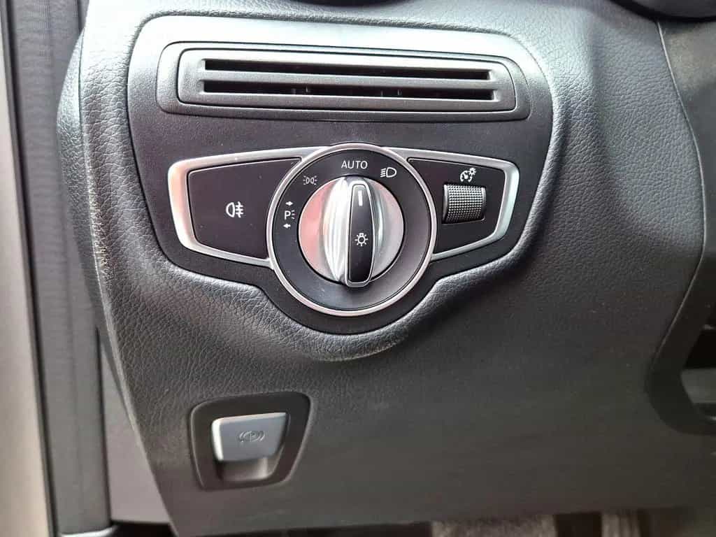 Mercedes-Benz GLC 300 4Matic/AMG/KAMERA/PDC/LED/CARPLAY/NAVI 07/2019-photo-26