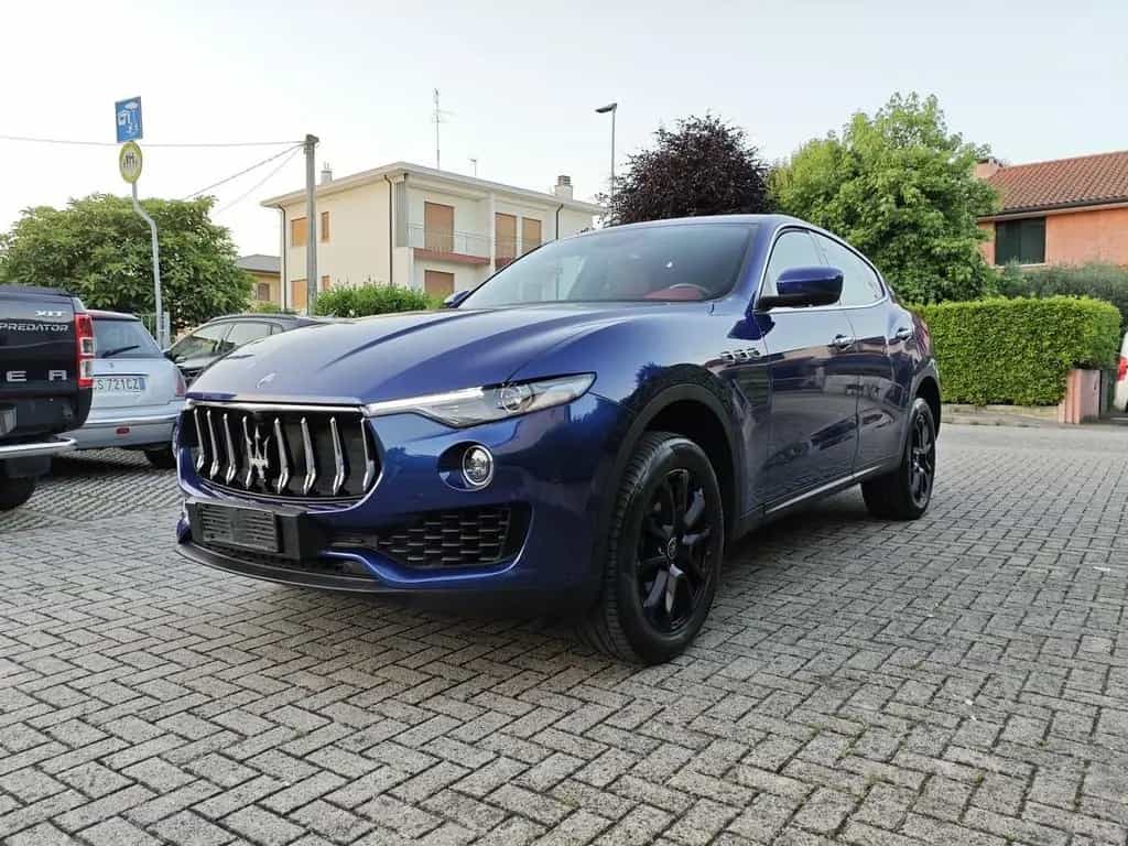 Maserati Levante V6 Diesel 275 CV AWD Granlusso 09/2017-photo-0