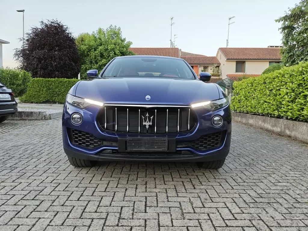 Maserati Levante V6 Diesel 275 CV AWD Granlusso 09/2017-photo-1