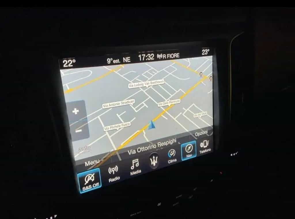 Maserati Levante V6 Diesel 275 CV AWD Granlusso 09/2017-photo-11