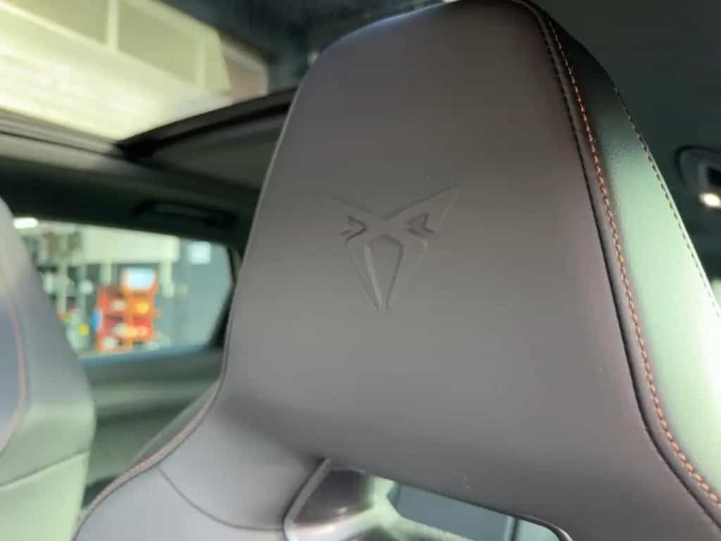 Cupra Leon Sportstourer VZ, NAVI, AHK, SHZ, LHZ, 01/2024-photo-17