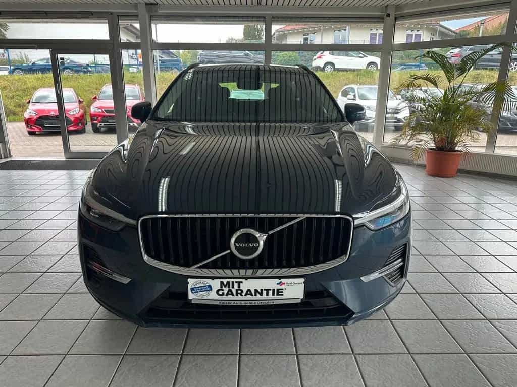 Volvo XC60 Momentum Pro*SHZ*LKA*Keyless*DAB*PDC*Kamera 02/2022-photo-1