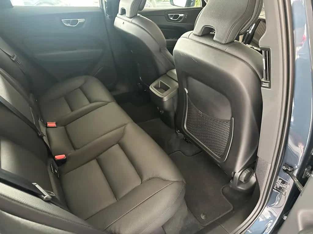 Volvo XC60 Momentum Pro*SHZ*LKA*Keyless*DAB*PDC*Kamera 02/2022-photo-12