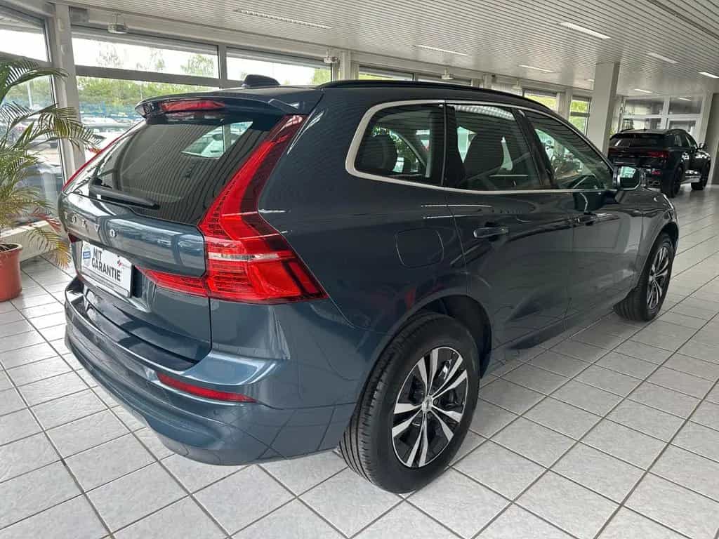 Volvo XC60 Momentum Pro*SHZ*LKA*Keyless*DAB*PDC*Kamera 02/2022-photo-4