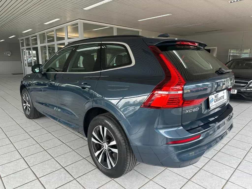 Volvo XC60 Momentum Pro*SHZ*LKA*Keyless*DAB*PDC*Kamera 02/2022-photo-6