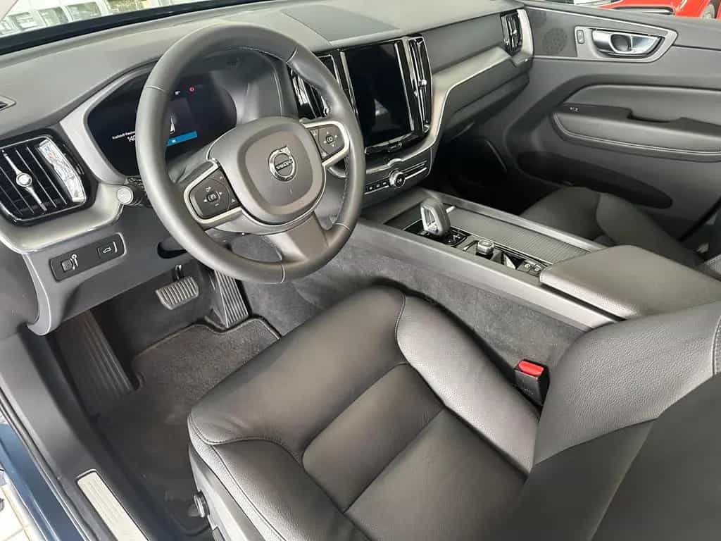 Volvo XC60 Momentum Pro*SHZ*LKA*Keyless*DAB*PDC*Kamera 02/2022-photo-8
