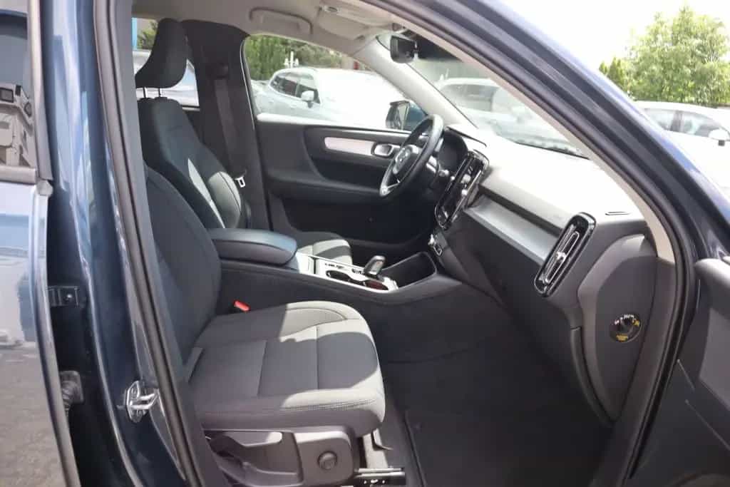 Volvo XC40 T3 Geartronic Momentum Pro|NAVI|R-CAM|SHZG| 04/2021-photo-13