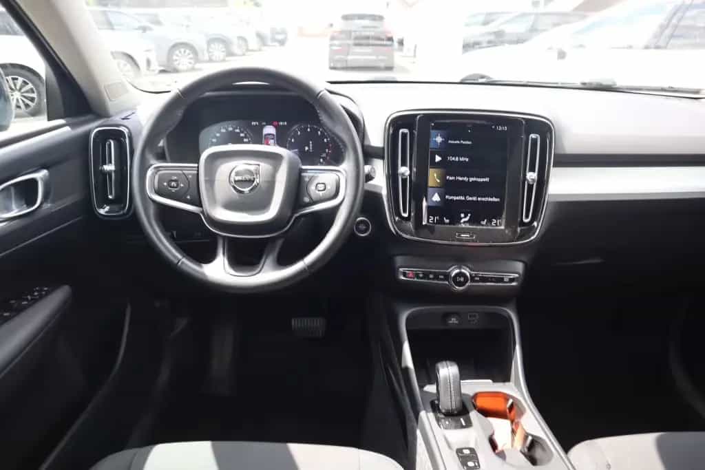 Volvo XC40 T3 Geartronic Momentum Pro|NAVI|R-CAM|SHZG| 04/2021-photo-15