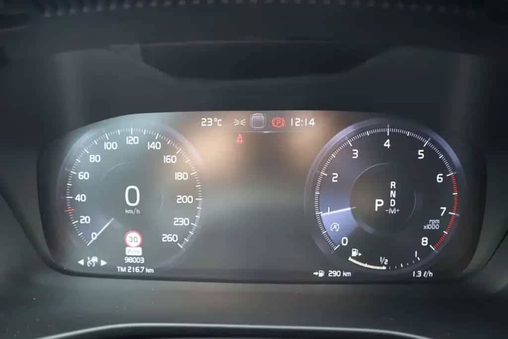 Volvo XC40 T3 Geartronic Momentum Pro|NAVI|R-CAM|SHZG| 04/2021-photo-18