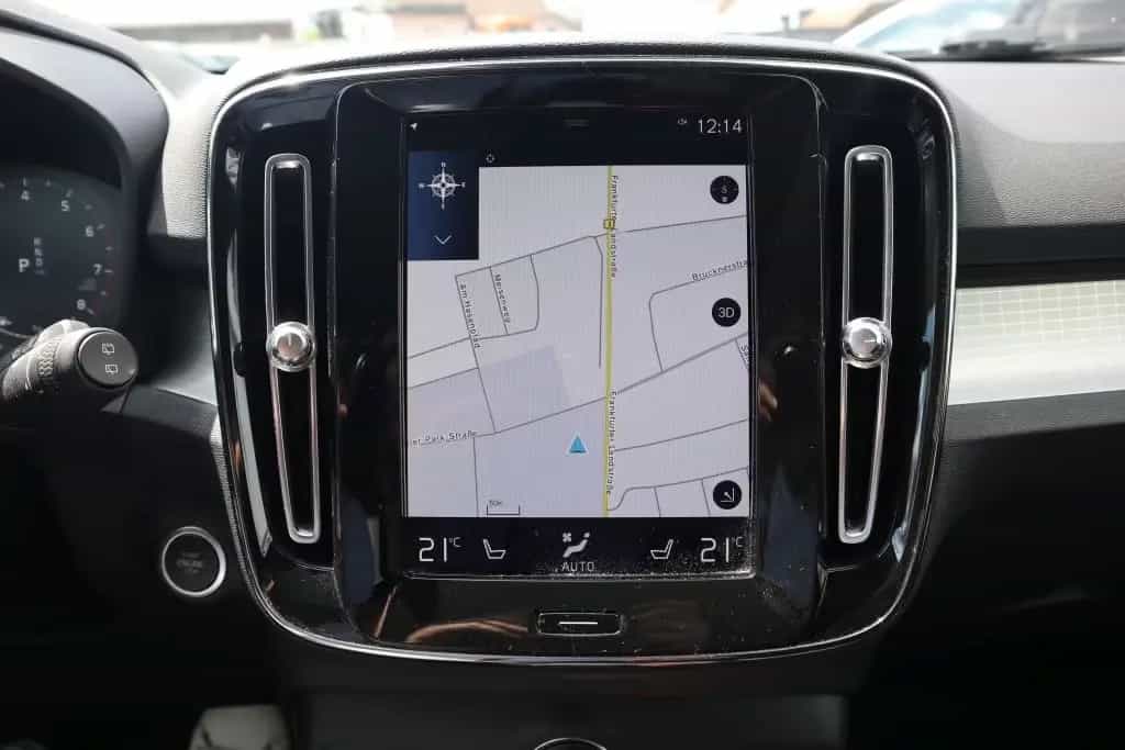 Volvo XC40 T3 Geartronic Momentum Pro|NAVI|R-CAM|SHZG| 04/2021-photo-19
